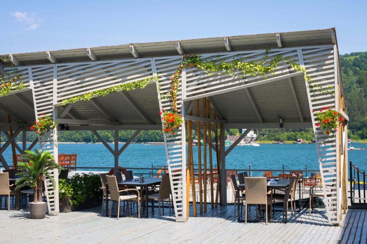 Hotel Plutitor Lebada Bicaz Εξωτερικό φωτογραφία